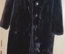 womens faux fur coat