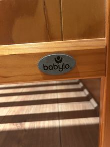 Cot bed