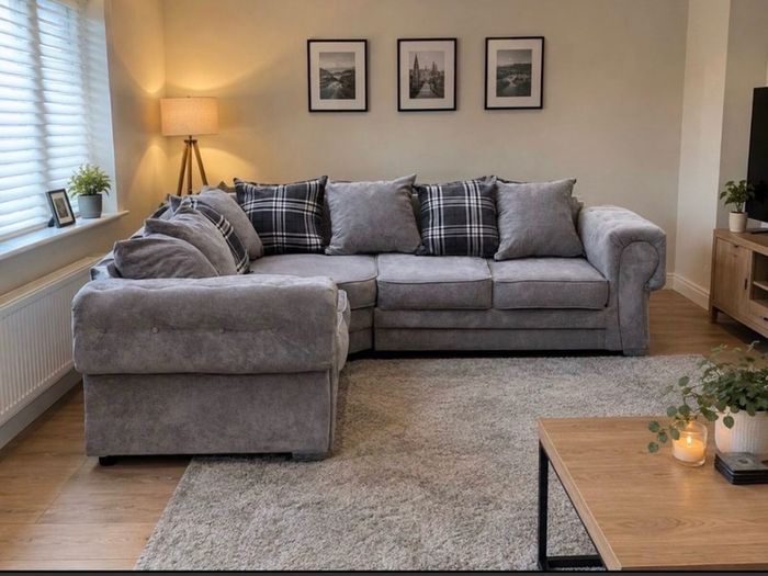 Verona corner L shaped  sofa/couch