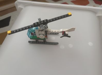 Lego helicopter