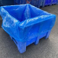 Pallet waterproof cover bin liner insert