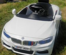 Mercedes-style electric car