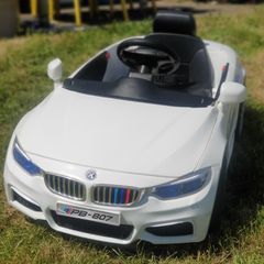 Mercedes-style electric car