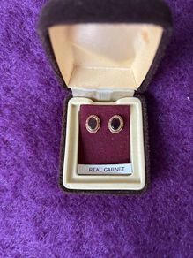9 Carat Garnet Stud Earrings