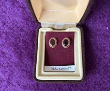 9 Carat Garnet Stud Earrings