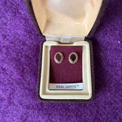 9 Carat Garnet Stud Earrings