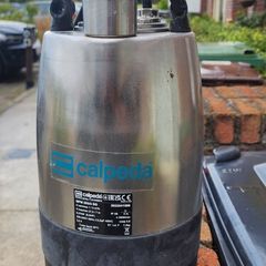 Free - Submersible water pump for parts