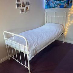 Single 3ft wrought iron bed
