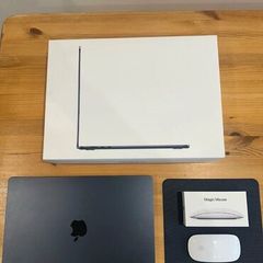 MacBook Air M2 15 Inch