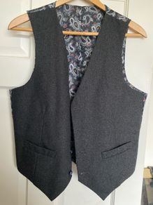 Mens grey waist coat - medium 40R