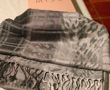 Ladies Miso scarf New in box