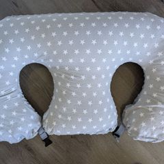 Double Cuddles twin feeding pillow