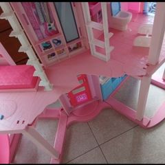 Barbie Dream House
