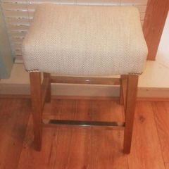 3 Cream Stools
