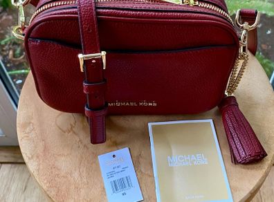 Michael Kors Jet Set Bag