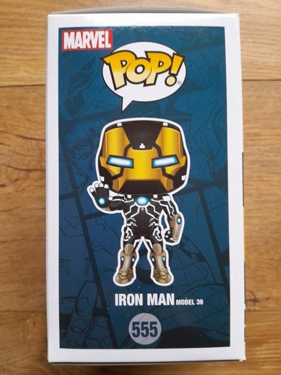 Funko Marvel: Iron Man Bundle
