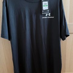 Under Armour training top