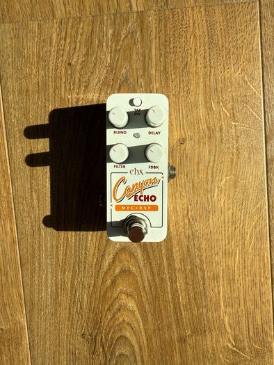 EHX Canyon Echo