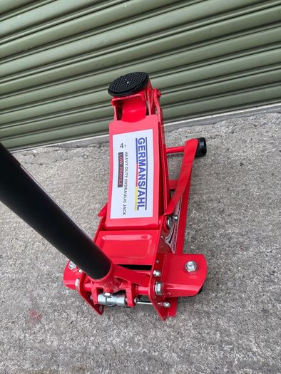 Brand New 4 Ton Low Profile Floor Jack