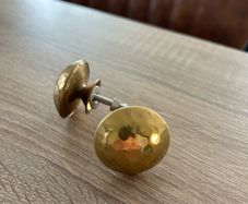Gold hammered knobs x12