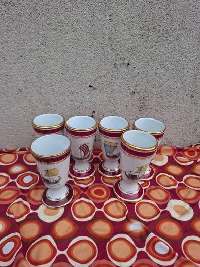 6 porcelain of paris cups postage possible
