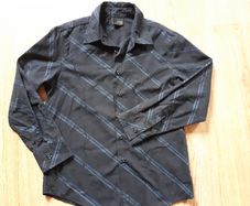 Black "Next" Shirt. Age 8-9