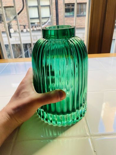 vase
