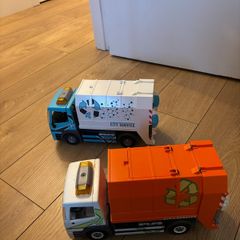 Playmobil bin trucks