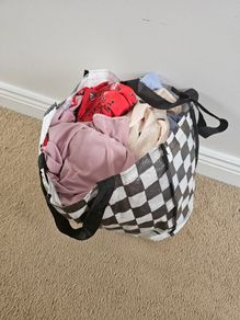 Maternity clothes