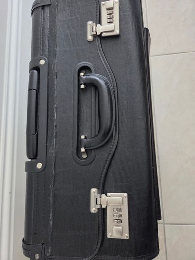 Pilot Case Briefcase