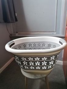 laundry basket