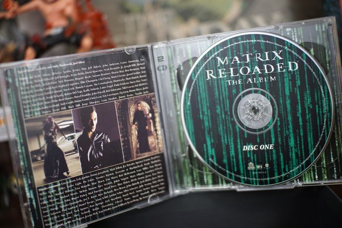 Matrix Reload Soundtrack ! 2-Disc Set ! CD ! Music From and Inspired by Motion Picture !