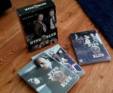 NYPD Blue - Complete Season 1