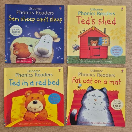 Set of 4 Usborne Phonics Readers books