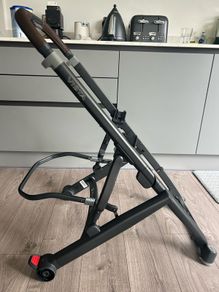 Uppababy Vista V3 Frame Only (used 6 months)