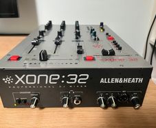 Allen & Heath Xone 32 Analog DJ Mixer