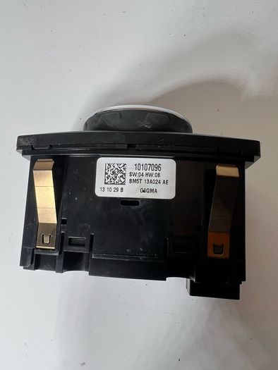 Bm5t 13a024ae FORD Focus Headlight Headlamp Switch 2013 10107096 A1l2b26s