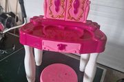 princess make up table and stool
