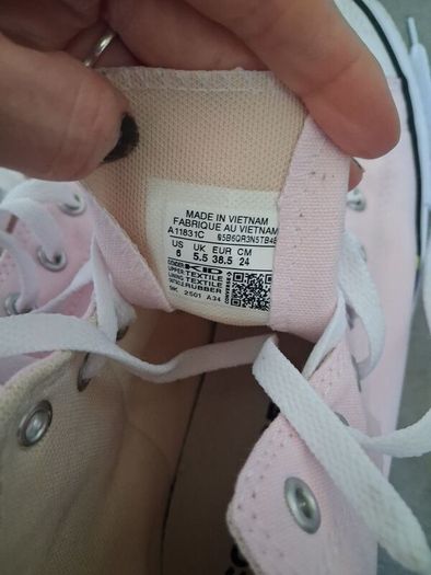 pink platform converse