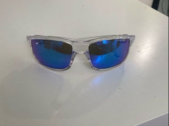 oakley sunglasses