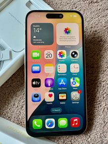 iPhone 15 256GB