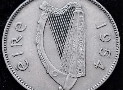 [#254] - Ireland 1954 | Irish 1s | One Shilling | Bull | KM.14a