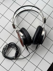 LSTN Headphones