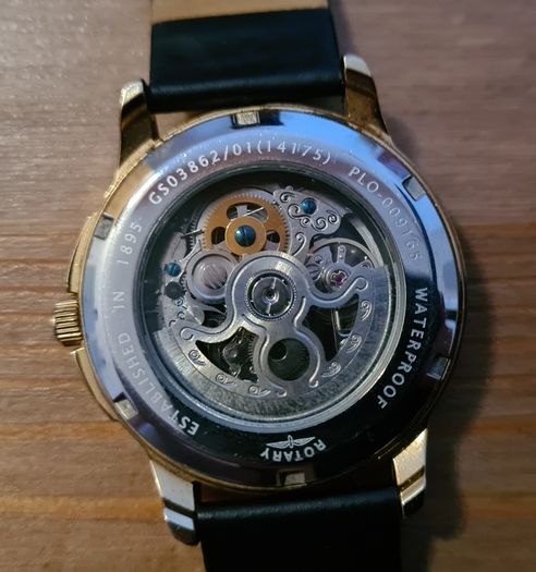 Rotery men watch