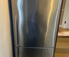 Fridge freezer