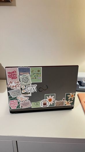Fujitsu Lifebook intel core i7 14 inch