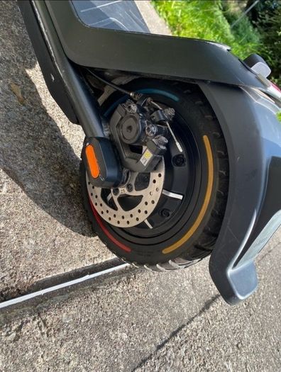 NIU KQi3 Pro Electric Scooter