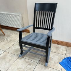 Rocking chair