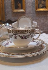 Aynsley tea trio