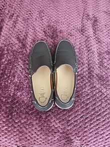 Mens Shoes (Size 40)